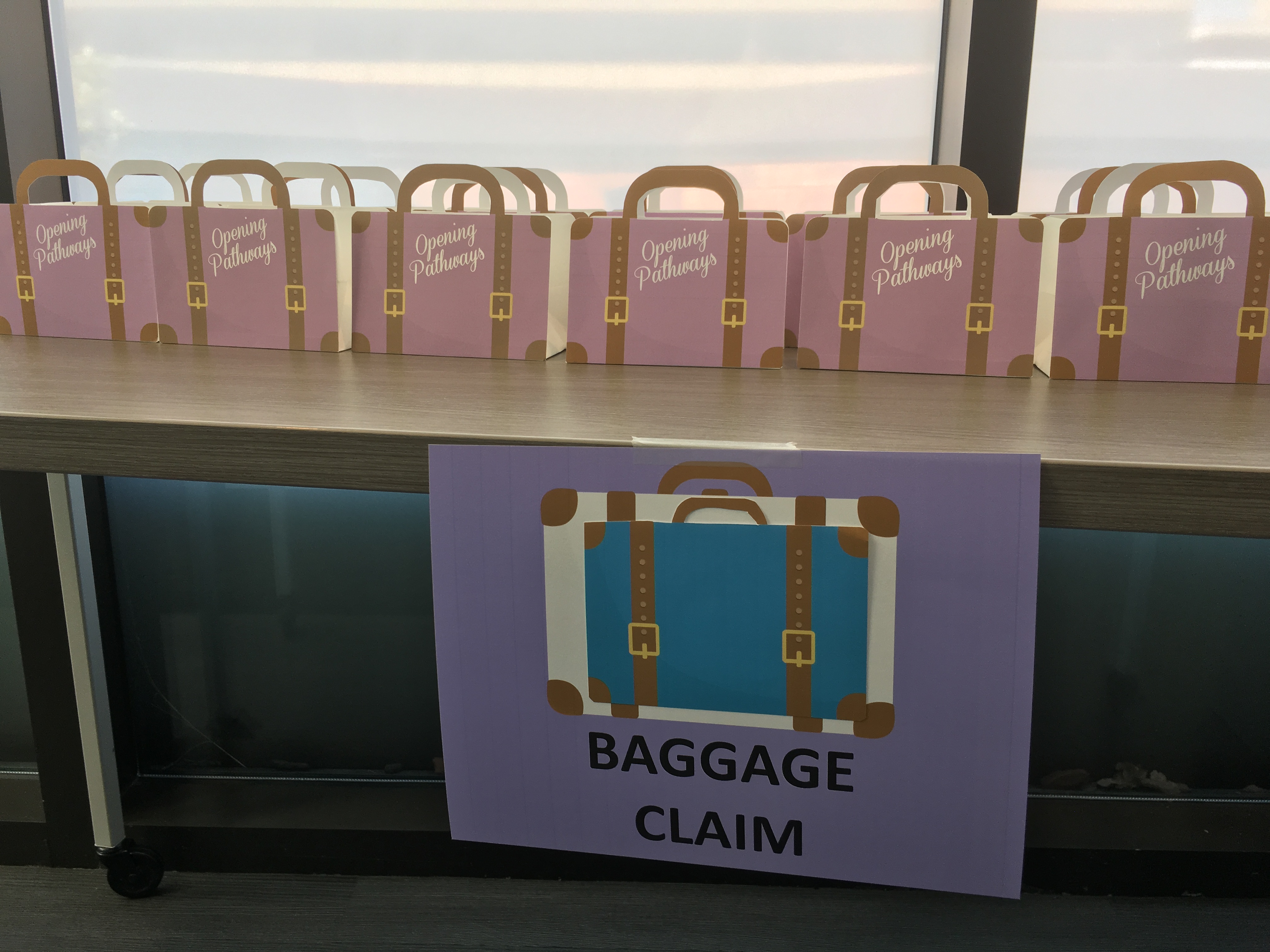 Luggage favors